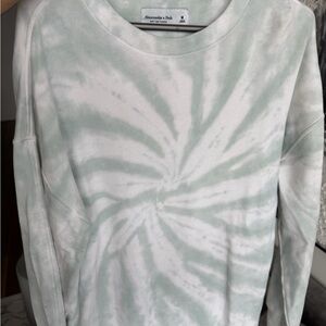 Abercrombie & Fitch Mint Swirl Sweatshirt